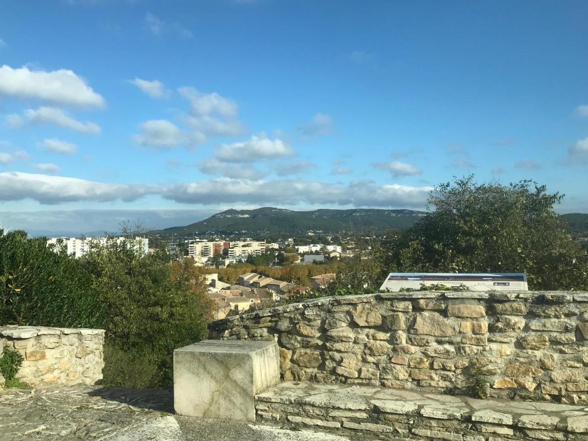 Gite Climatise Avec Piscine Sur Les Hauteurs De Bollène Exterior foto