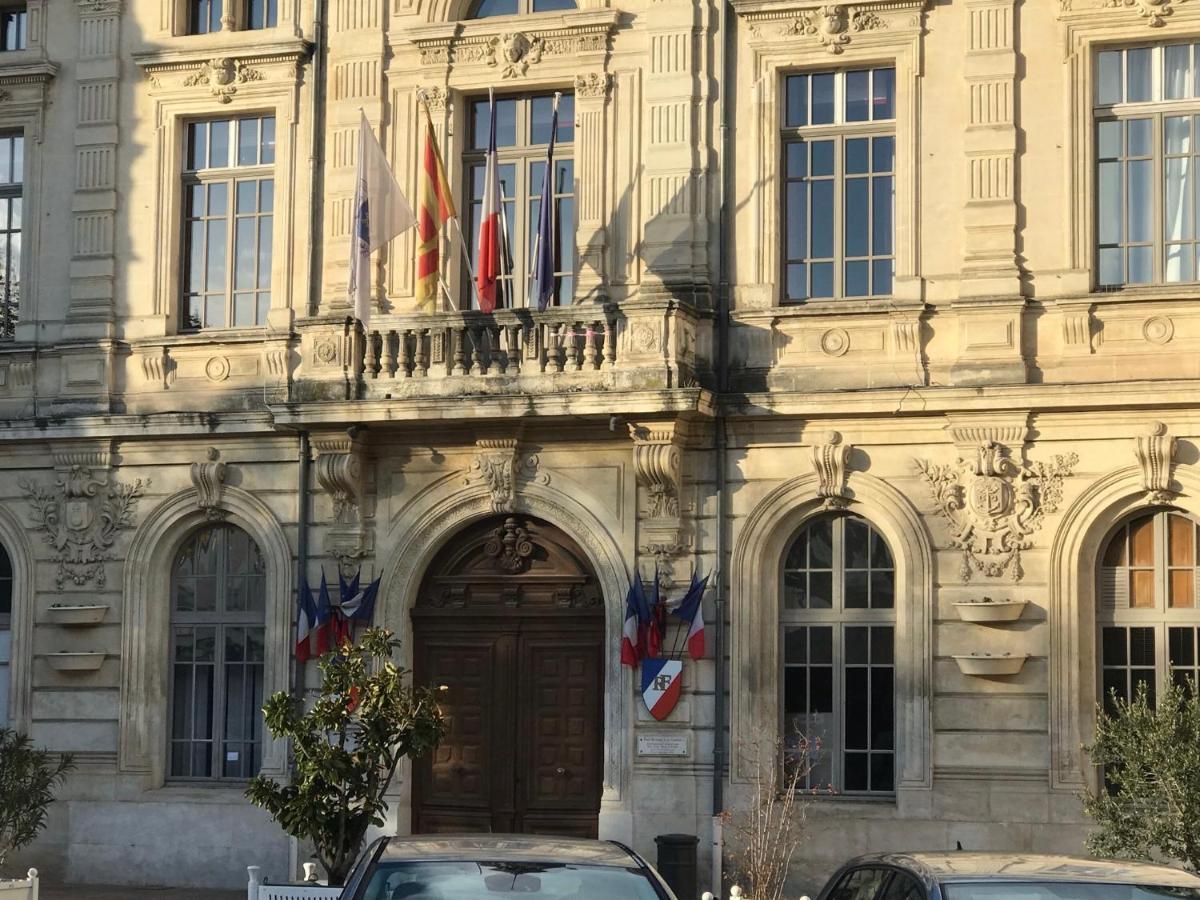 Gite Climatise Avec Piscine Sur Les Hauteurs De Bollène Exterior foto