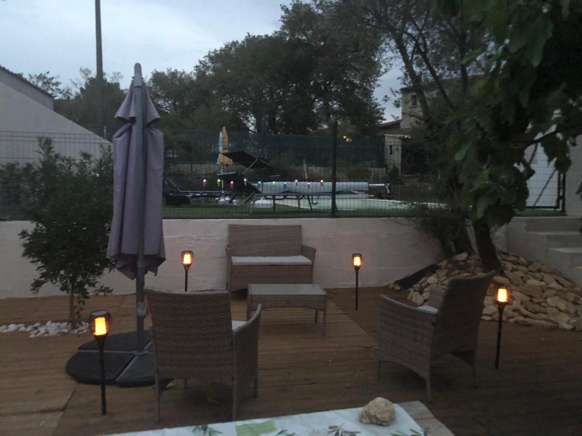 Gite Climatise Avec Piscine Sur Les Hauteurs De Bollène Exterior foto